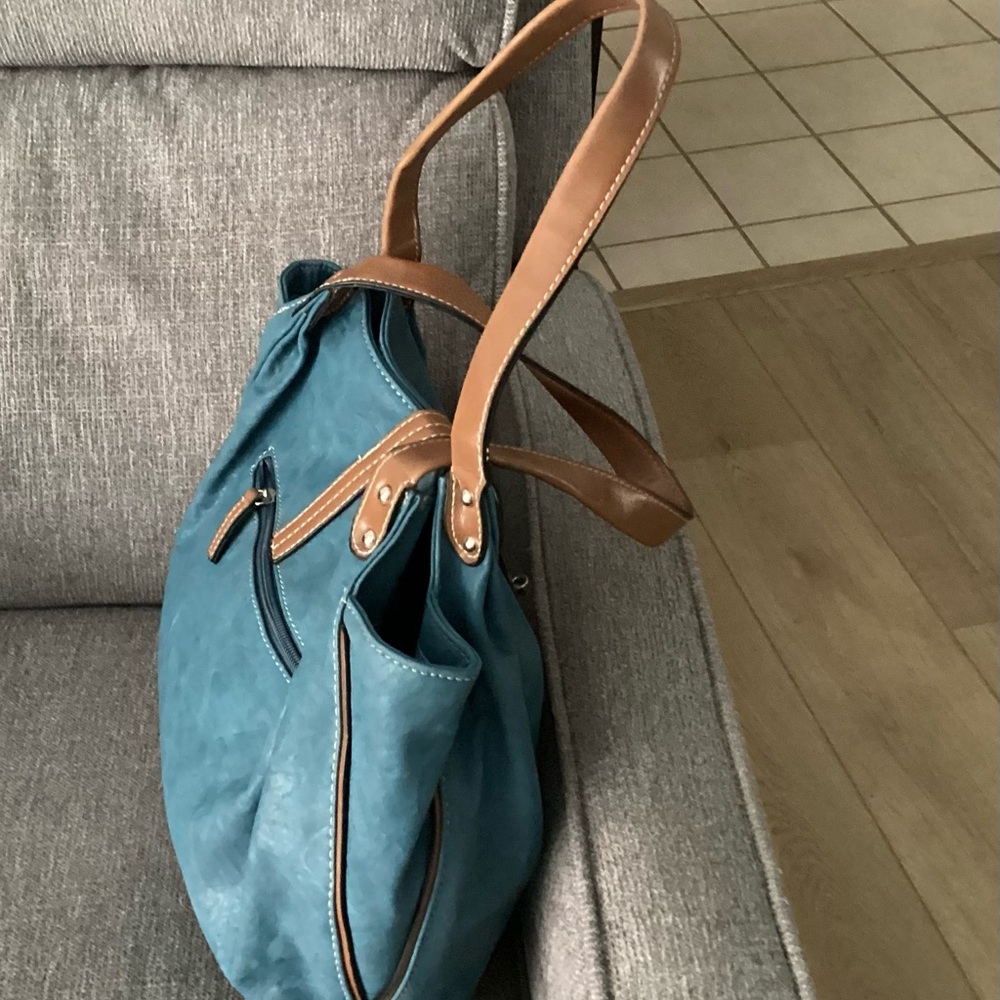 Sag Harbor Purse Tote Bag - Picture 12 of 13